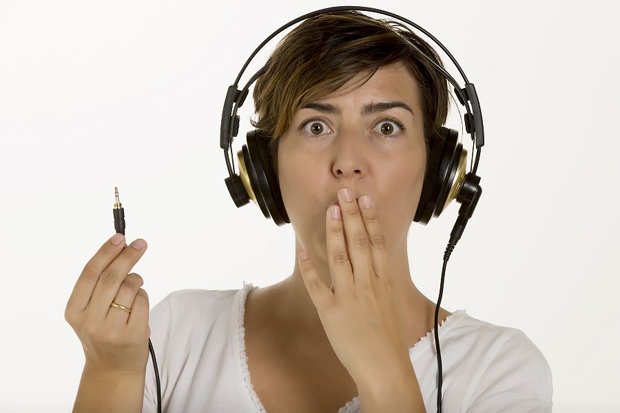 Laura Barrachina dirige de lunes a jueves a las 21 horas 'Efecto Doppler'