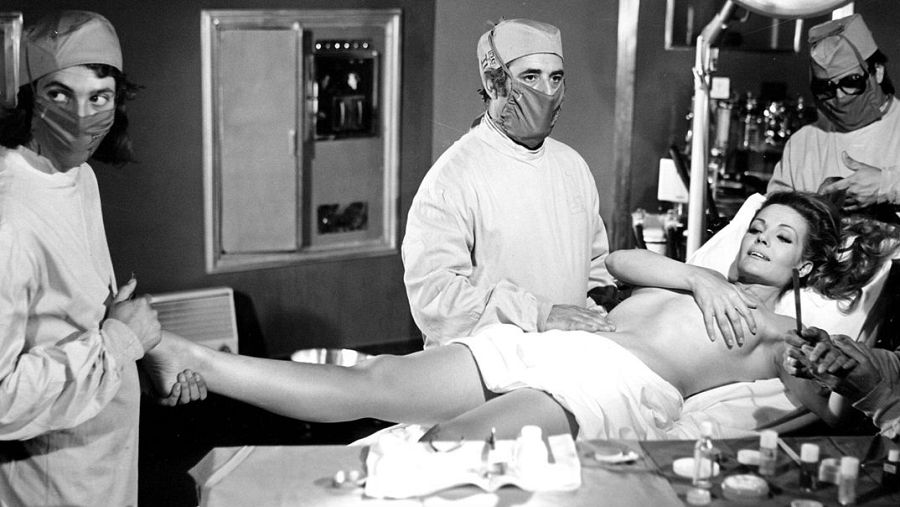 Escena de 'La cera virgen'