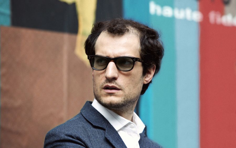 Louis Garrel está perfecto en su papel de Godard