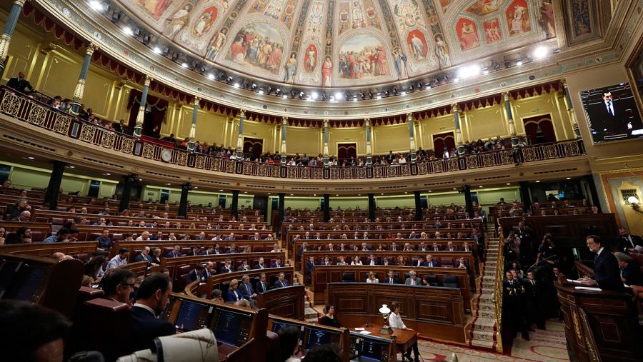 El presidente del Gobierno comparece ante el pleno del Congreso