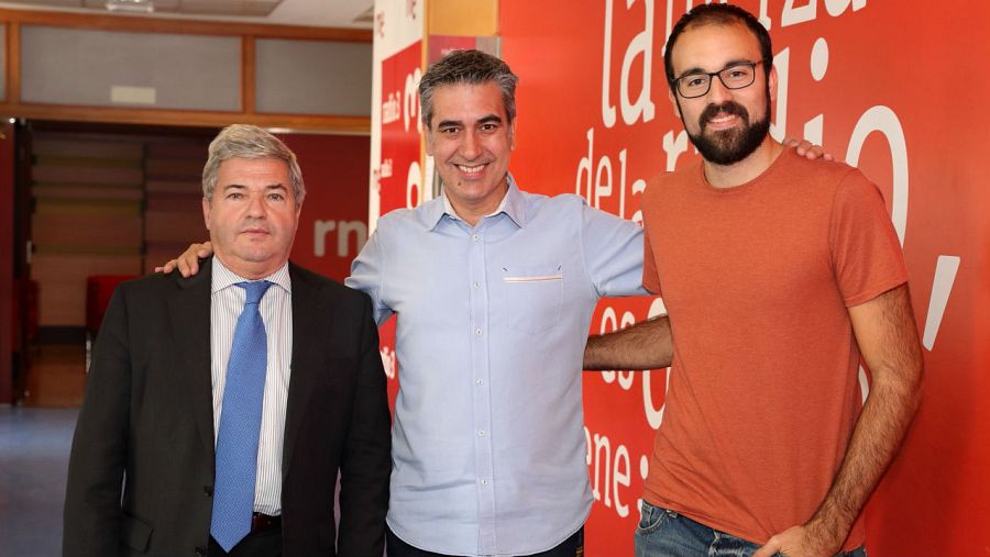 Fernando Burgaz, Arturo Martín y Aitor Sánchez, en Rne