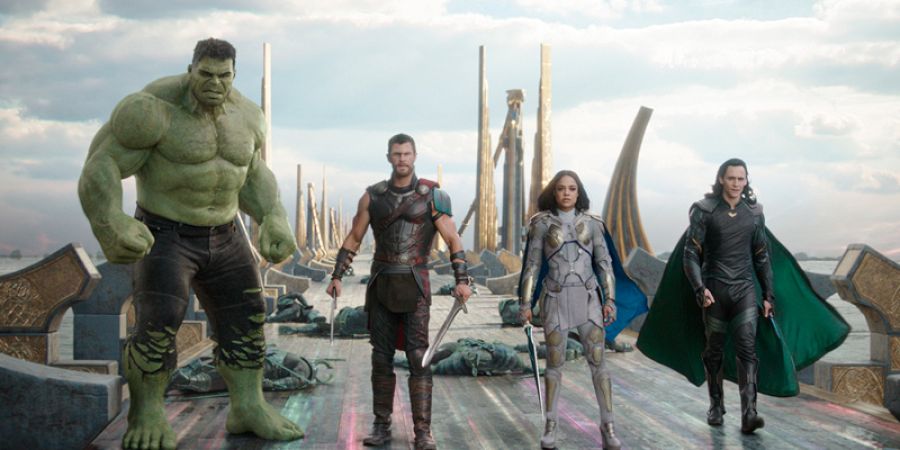 Hulk, Thor, Valkiria y Loki