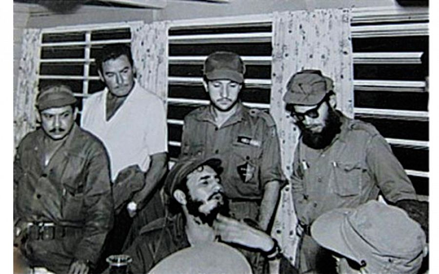 Foto del encuentro de Errol Flynn y Fidel Castro