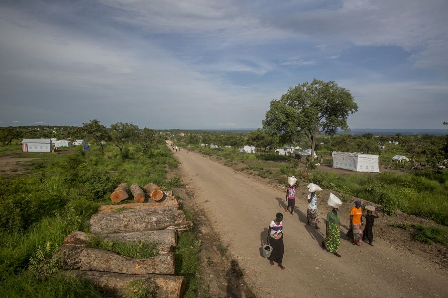 Los asentamientos se extienden en varios kilómetros, las distintas poblaciones están separadas por kilómetros para evitar el hacinamiento