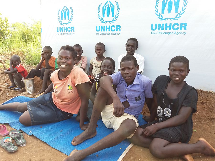 Janet Sunday huyó de Sudán del Sur para evitar la muerte, y además de su hijo, se ocupa de sus cuatro sobrinos y otros cuatro niños, hijos de sus vecinos