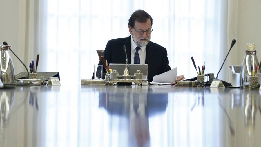 Rajoy preside el Consejo de Ministros Extraordinario.