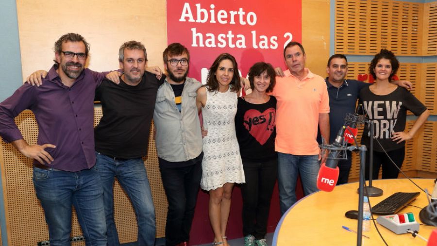 Pons, con Paloma Arranz y su equipo