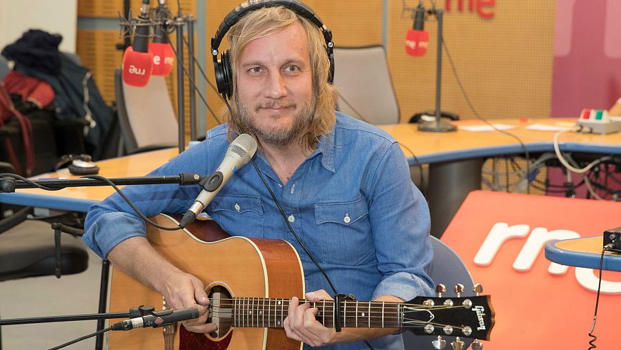 En acústico suenan los nuevos temas de 'Crashpad'