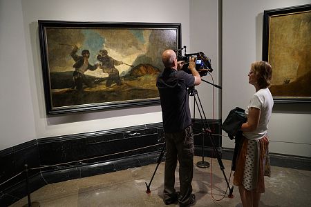 Un equipo ha viajado por todo el mundo para mostrar cómo la sociedad es más indefensa ante discursos que generan odio