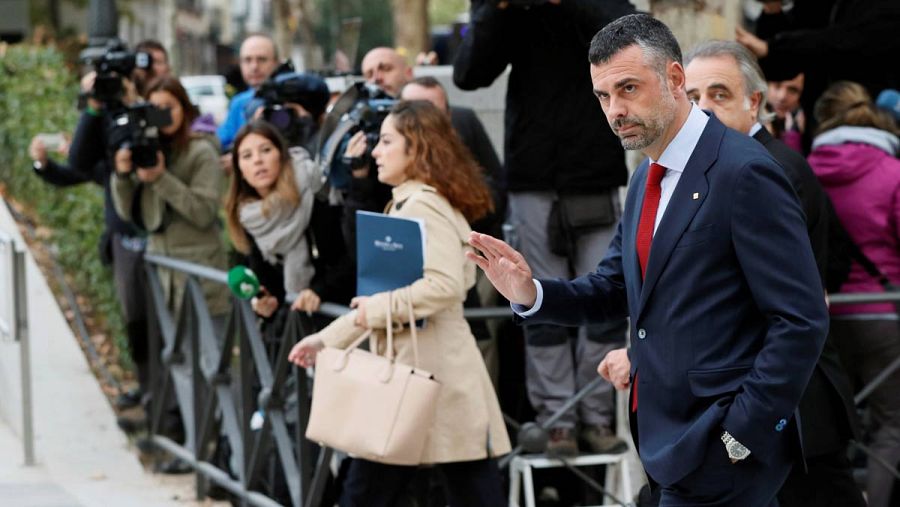 El exconseller de Empresa, Santi Vila, entra en la Audiencia Nacional.