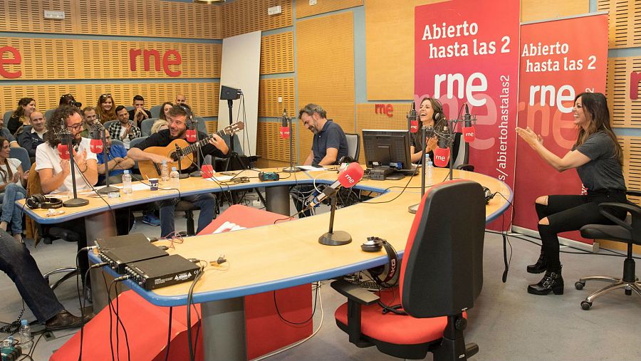 Actuación de Antílopez durante la última madrugada de 'Abierto hasta las 2'