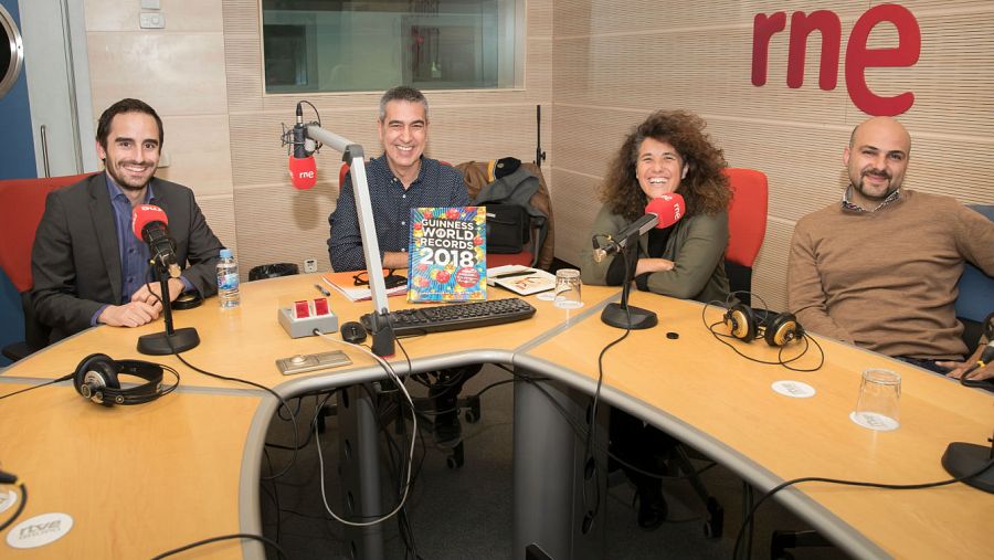 Arturo Martín, con sus últimos invitados en Rne Madrid