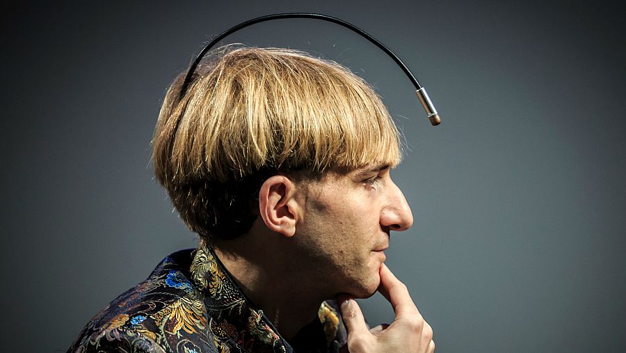 Neil Harbisson, primer 'cyborg' reconocido como tal
