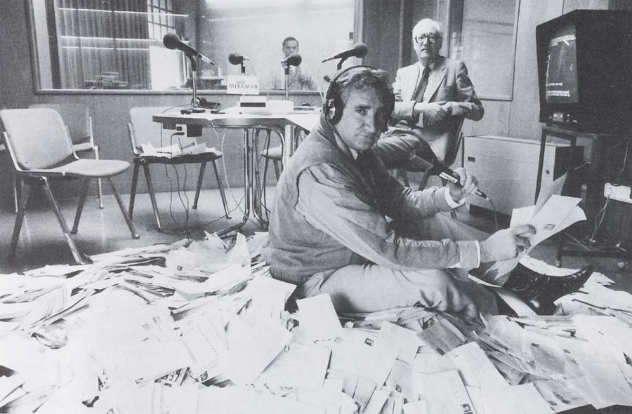 Protagonistas, programa líder de las mañanas, con Luis Del Olmo