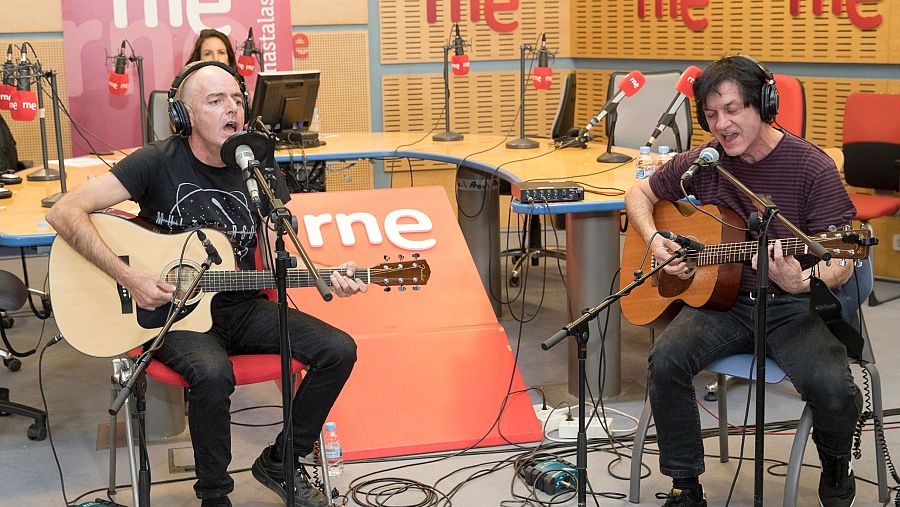 Un momento del acústico en la Casa de la Radio