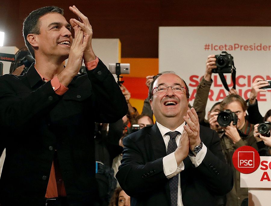 Miquel Iceta, acompañado de Pedro Sánchez en el mitin celebrado en Tarragona