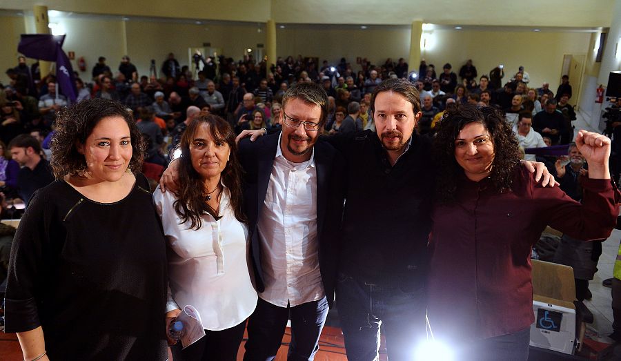 Pablo Iglesias junto a Xavier Domènech en el mitin de Catalunya En Comú-Podem