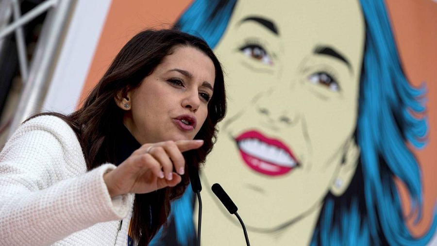 Arrimadas interviene en un mitin de Ciudadanos.