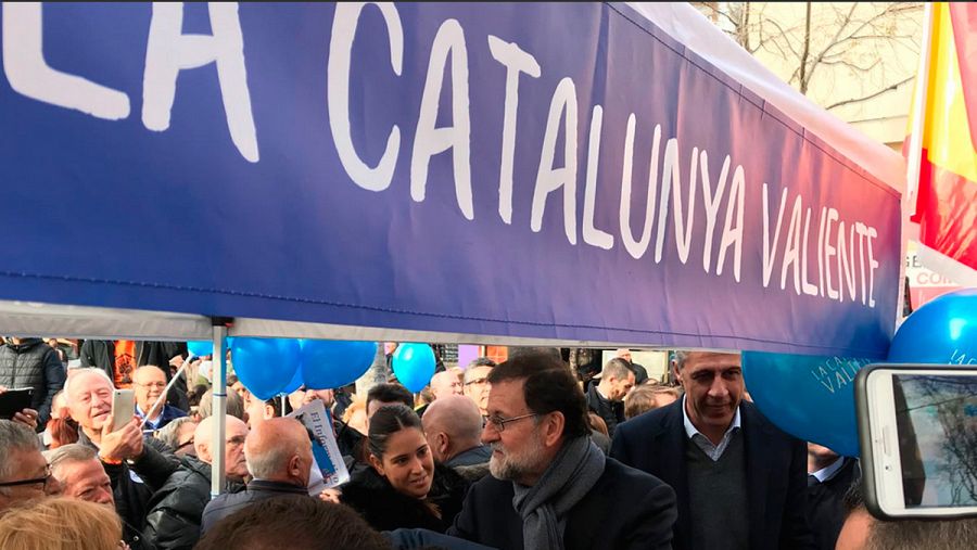 Mariano Rajoy y Xavier García Albiol, en la inauguración de la sede del PPC en Badalona