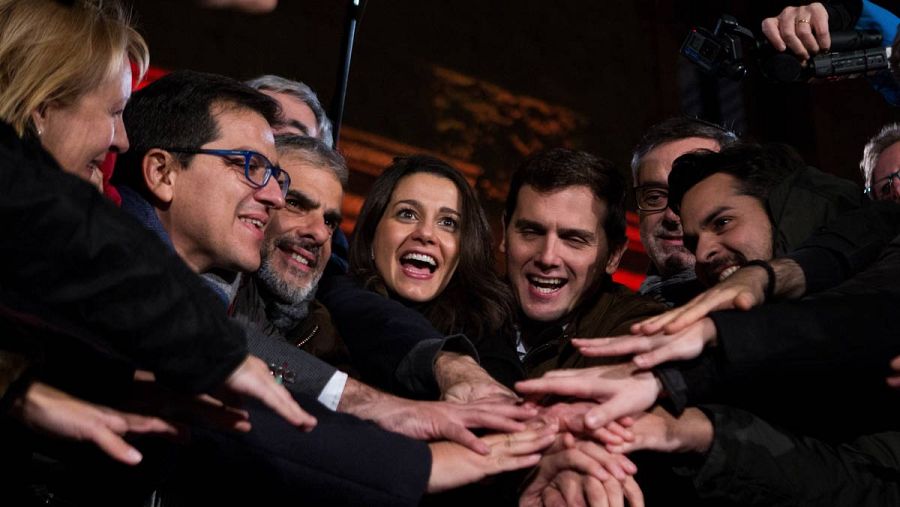 Arrimadas cierra la campaña junto al líder nacional, Albert Rivera.