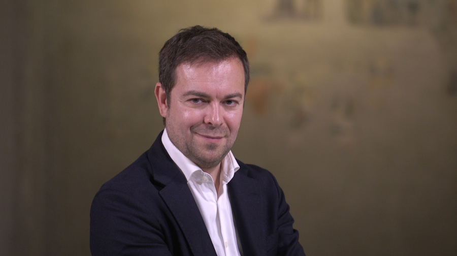 El escritor Javier Sierra