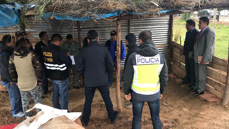 Fotografía facilitada por la Policía española de uno de los dos agentes de la Policía Nacional española especializados en homicidios y desapariciones, que colaboran con las autoridades de Perú en la investigación de la muerte de la joven ecuatoriano