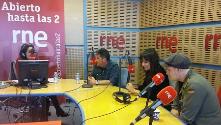 Un momento del programa, con Eva Amaral y Juan Aguirre