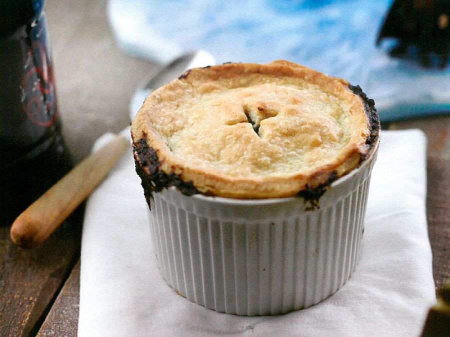 Pastel de carne y bacon. Inspirado en 'Juego de tronos'