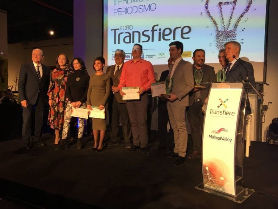 La entrega del III Premio de periodismo del Foro Transfiere