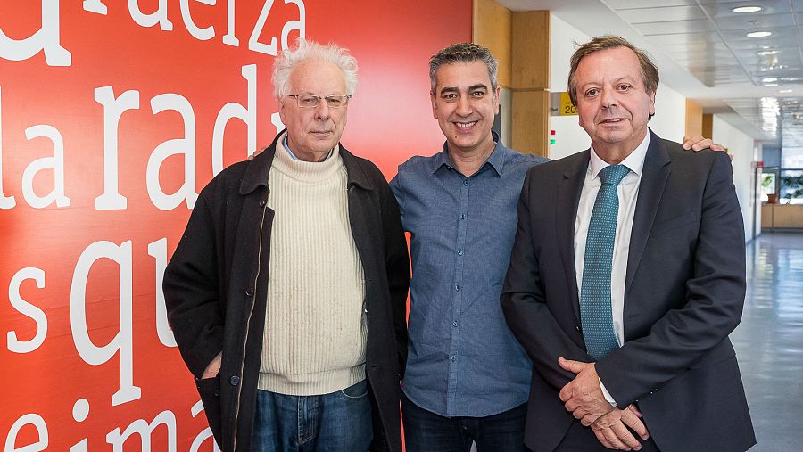 Arturo Martín recibe al filósofo Javier Sádaba y al doctor Javier Cabo