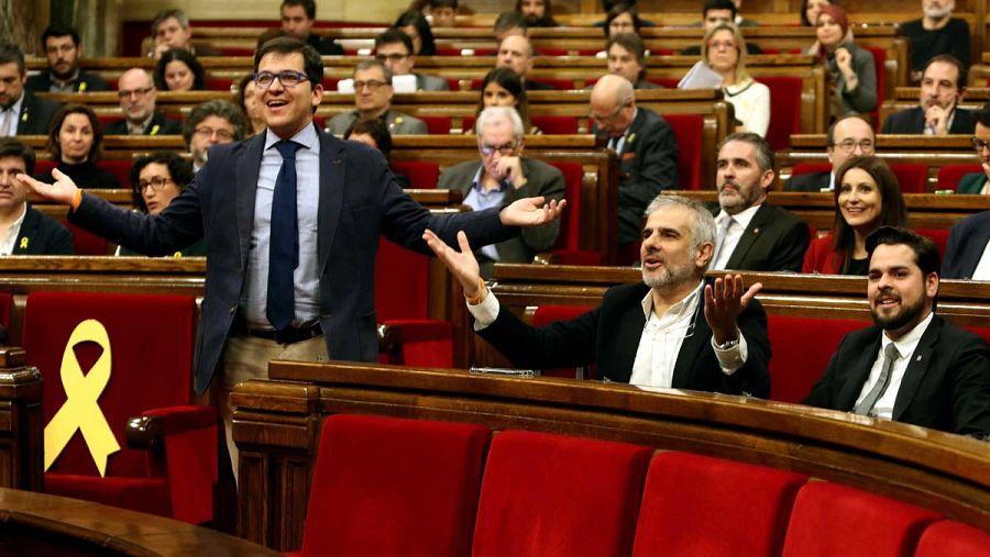 Momento de tensión en el Parlament entre Torrent y Cs.