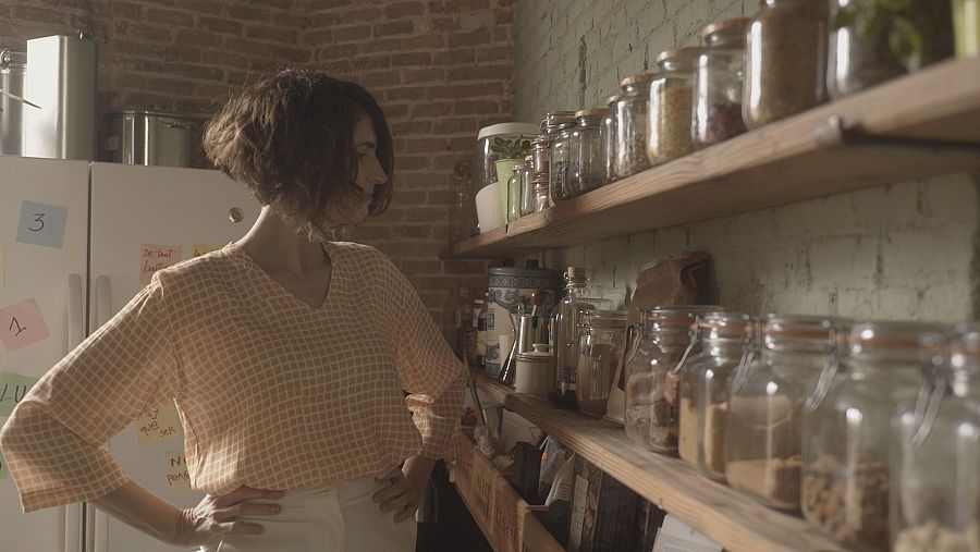 Marta Vergés és la presentadora del programa 'Menja't el món!'