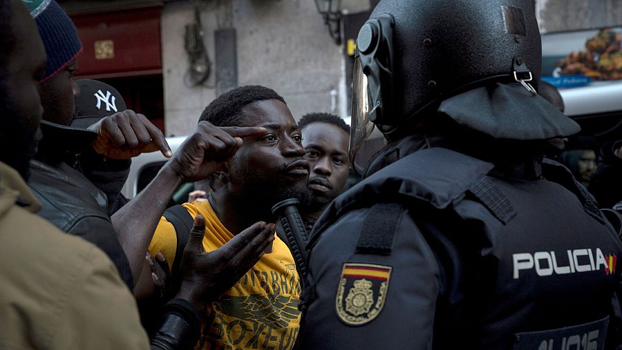 En la manifestación de la tarde se han vivido algún momento aislado de tensión