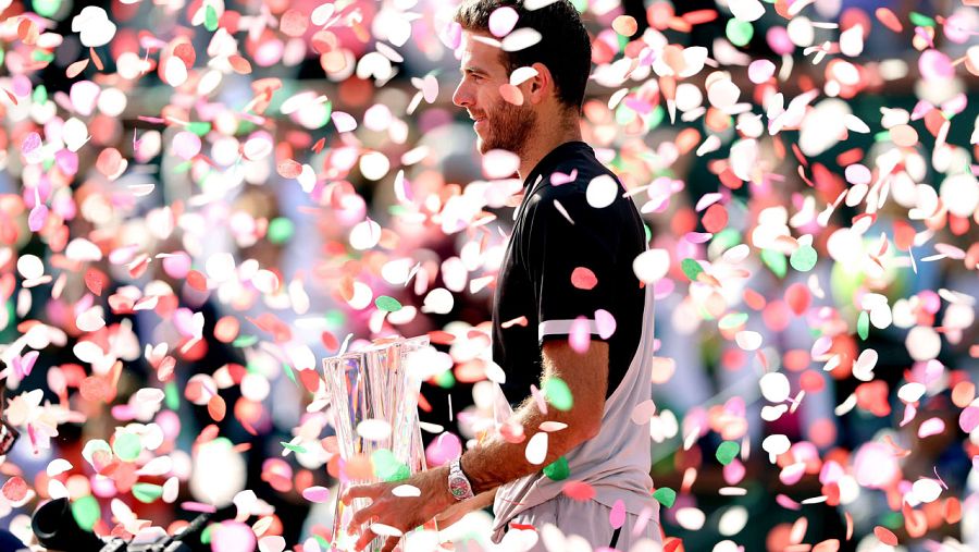 Del Potro posa con su primer Masters 1.000 de Indian Wells