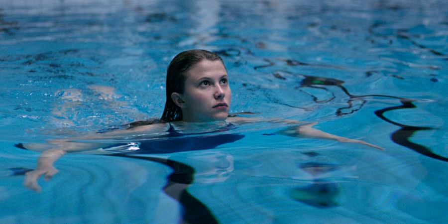 Eili Harboe en una escena de la película