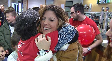 Miriam, tercera clasificada, se reencuentra con sus familiares tras su paso por la Academia