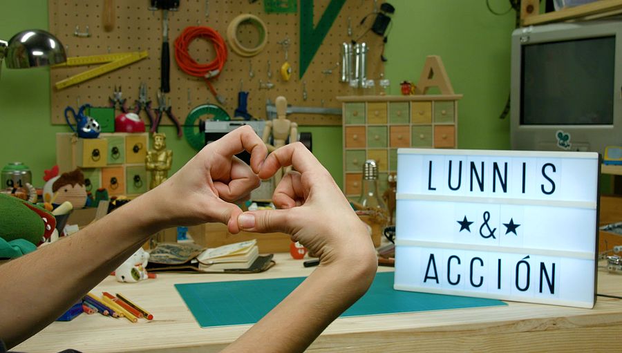 Los pequeños aprenderán a hacer trabajos manuales con la youtuber BJ y sus fans Agus y Lui