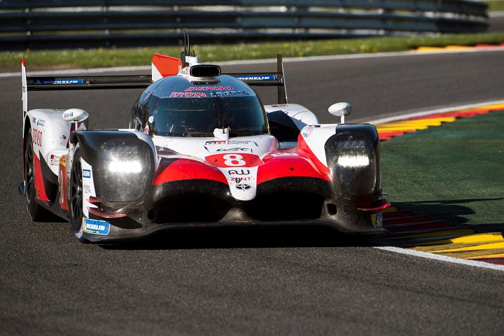 El piloto español Fernando Alonso, a bordo de un Toyota TS050-Hybrid.