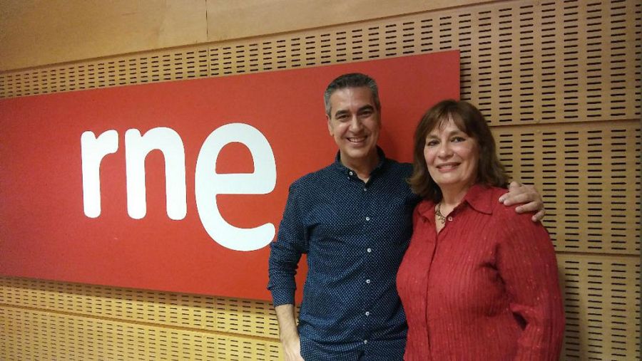 Josefina Martínez, asesora cinematográfica, con Arturo Martín