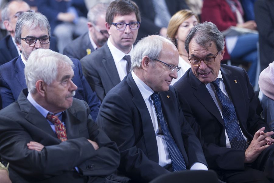 Los expresidentes Pascual Maragall, José Montilla y Artur Mas