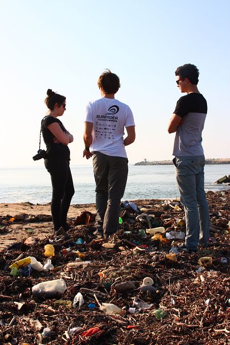 El 80% de los desechos marinos proceden de los ríos, pero ¿qué tipos de desechos, qué cantidad, cuál es el origen, y cómo acaban en el mar?