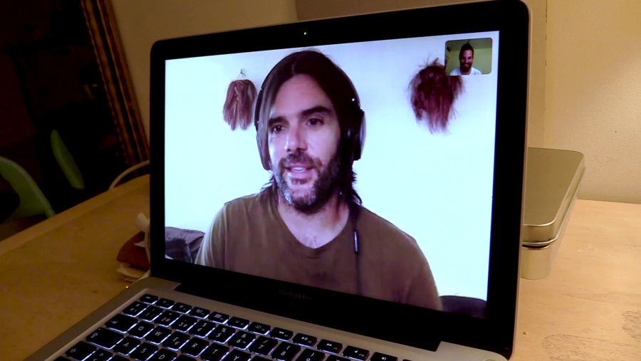 Charly Sinewan por videollamada con Jorge Sierra