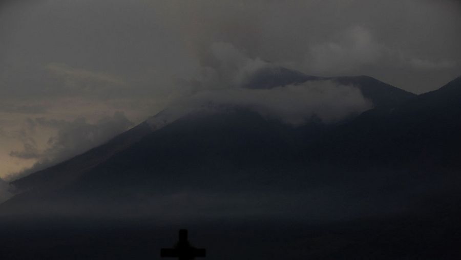 El volcán de Fuego deja al menos 75 muertos y 192 desaparecidos