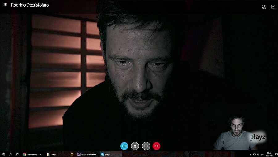 La serie está protagonizada por Ingrid García-Jonsson, Demián Salomón y Eloy Azorín