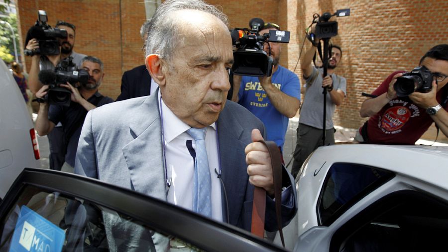 El exdirector del Instituto de Derecho Público de la URCJ Enrique Álvarez Conde