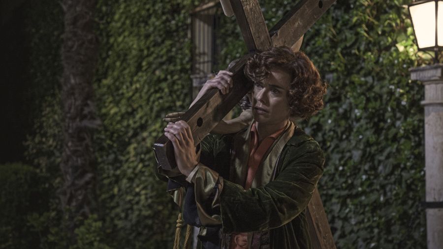 Teresa se queda como guardiana de la Academia durante la Semana Santa