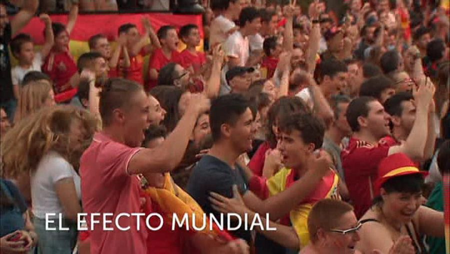Aficionados disfrutando del Mundial