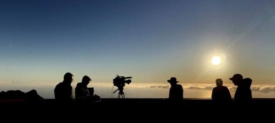 El equipo del programa durante el rodaje en el Parque Nacional de Garajonay, en la isla de La Gomera