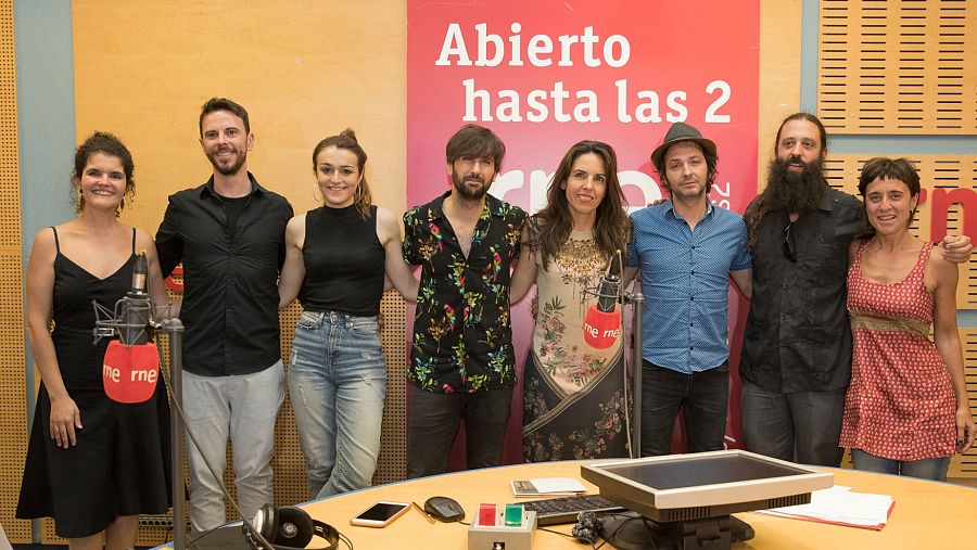 Imagen final con todo el equipo