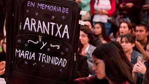 Una maleta recuerda a las dos turistas asesinadas en Costa Rica